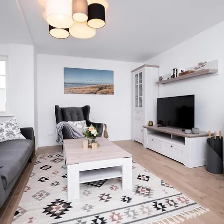 Backbord Holiday home Zingst